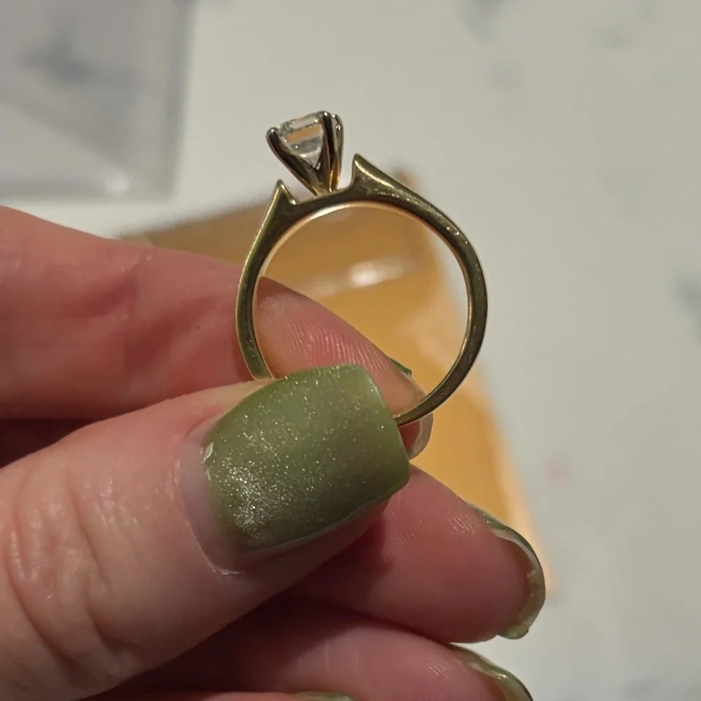 Wedding Ring Set - Picture 4 of 13